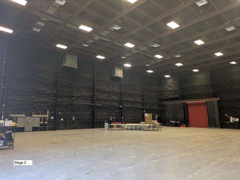 More Photos Of 13701 Old Gentilly Road, New Orleans Industrial For Sale