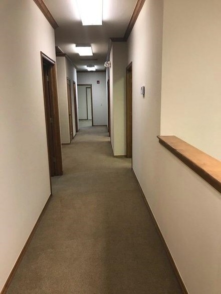 More Photos Of 417 W 18th St, Edmond Office For Lease