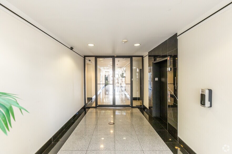 More Photos Of 7910 NW 25th St, Doral Medical For Lease