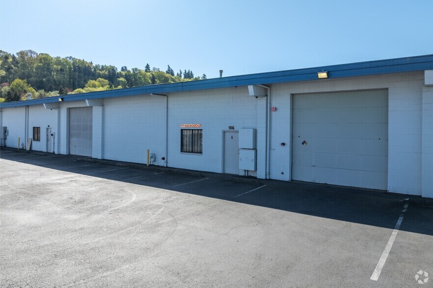 More Photos Of 22630 88th Ave S, Kent Warehouse For Lease