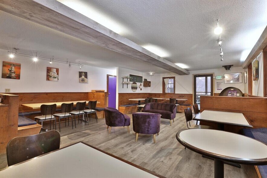 More Photos Of 5501 Route 4, Killington Restaurant For Sale