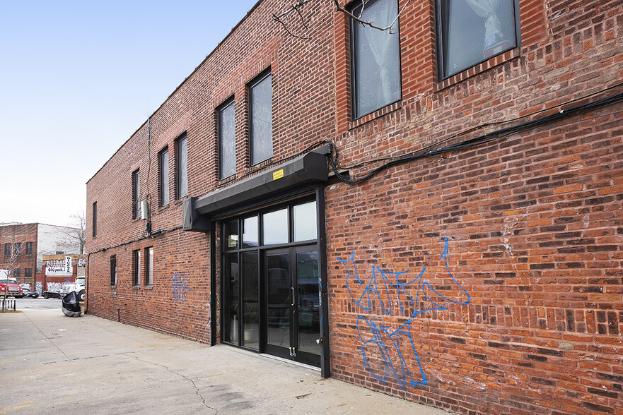 More Photos Of 1-11 Gem St, Brooklyn Office For Lease