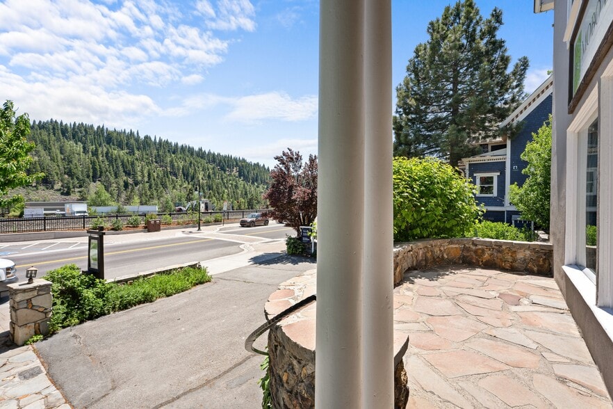 More Photos Of 10280 Donner Pass Rd, Truckee Office Residential For Sale