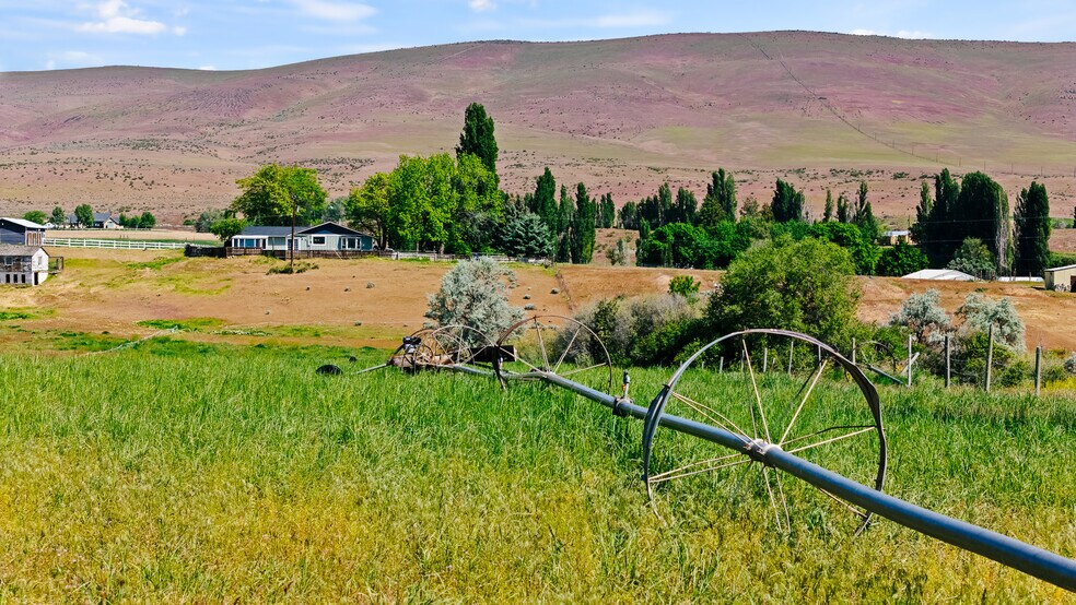 More Photos Of Tieton Drive, Yakima Land For Sale
