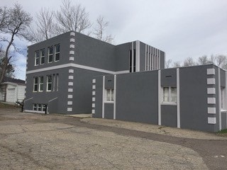 More Photos Of 1901 Kipling St, Lakewood Office For Sale