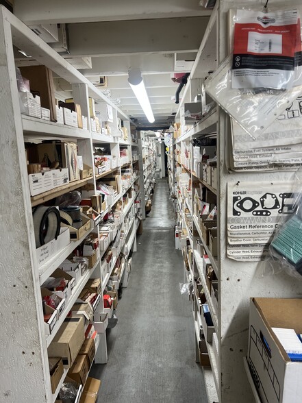 More Photos Of 10190 Old Indian Head Rd, Upper Marlboro Freestanding For Sale