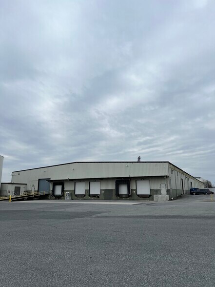 More Photos Of 6063 Whitehurst Dr, Seaford Warehouse For Sale