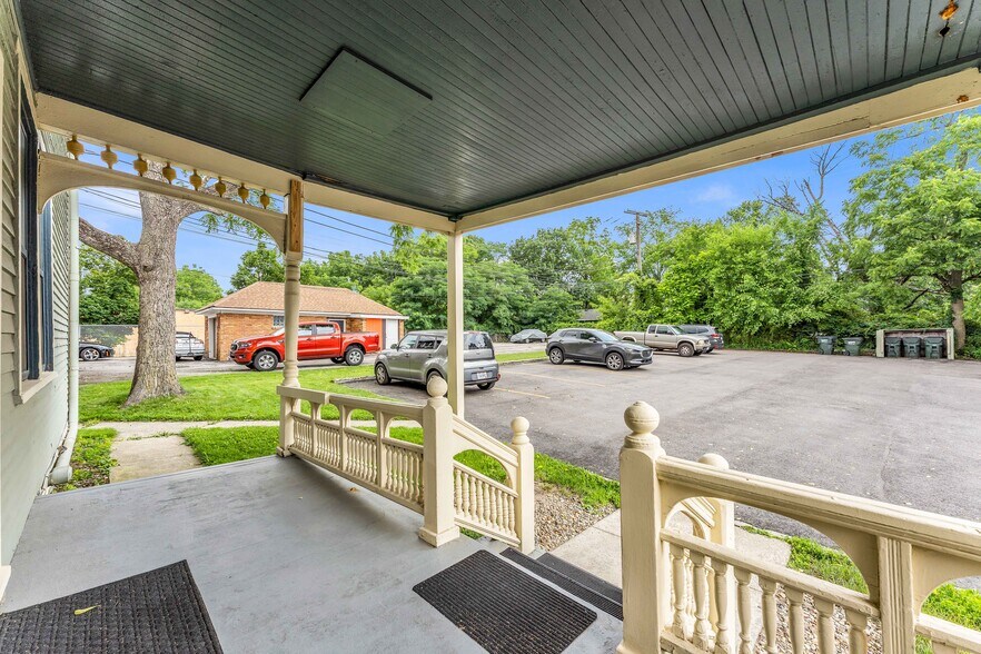 More Photos Of 755 Broadway Ave, Bedford Apartments For Sale