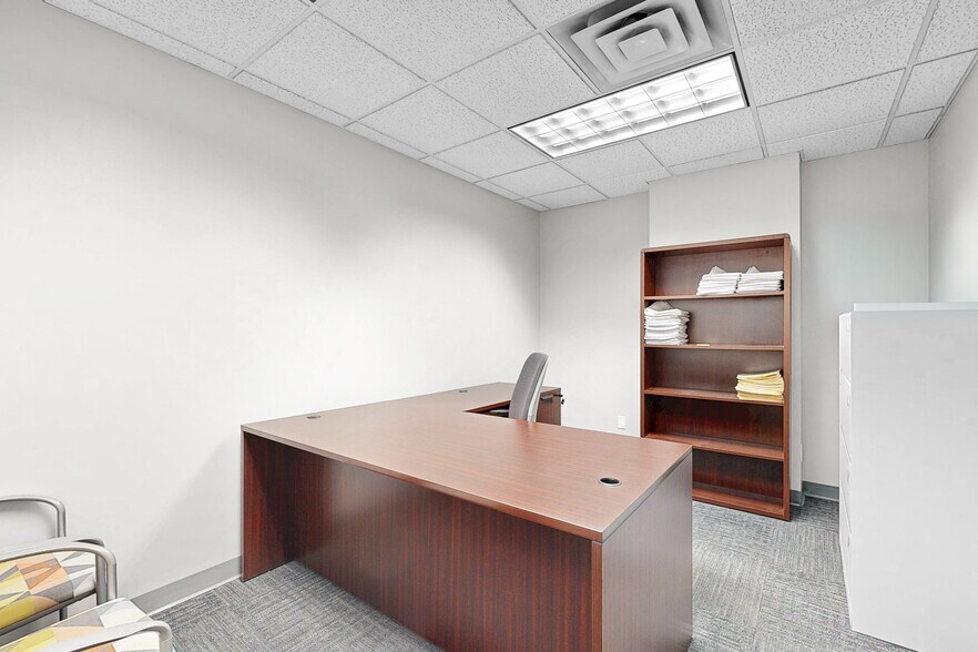 More Photos Of 1429 2nd Ave, Des Moines Warehouse For Sale