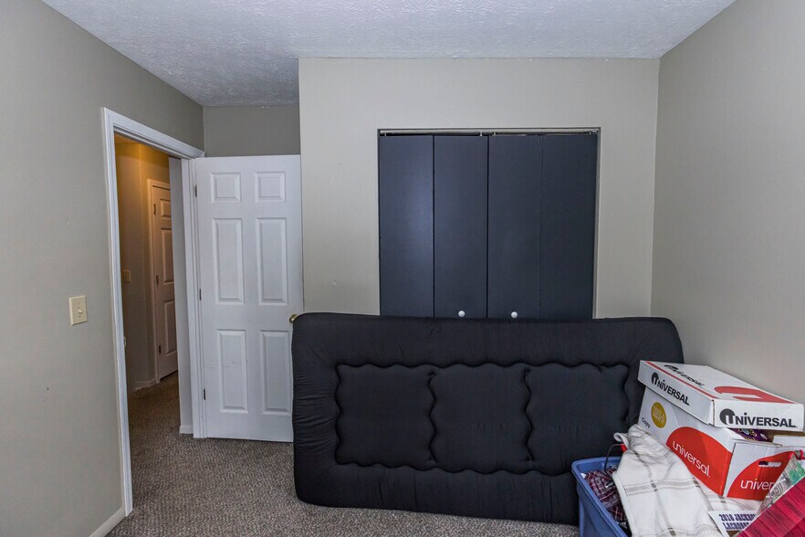 More Photos Of 3800 Grace Dr, Kent Multifamily For Sale