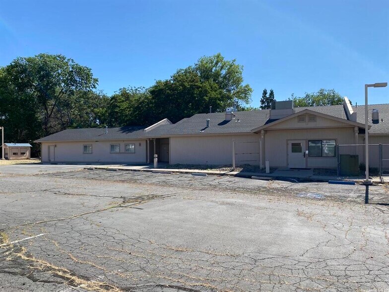 More Photos Of 103 Fair Dr, Susanville Industrial For Sale
