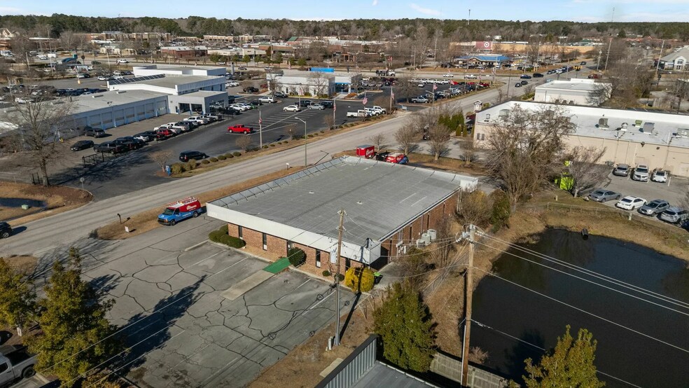More Photos Of 1430-1440 McCarthy Blvd, New Bern Office For Lease