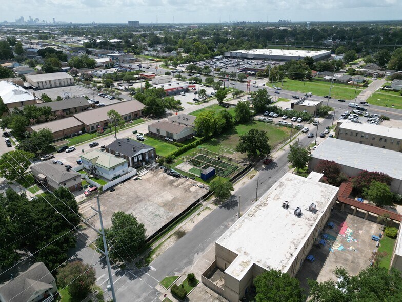 More Photos Of 201 Pasadena Ave, Metairie Schools For Sale