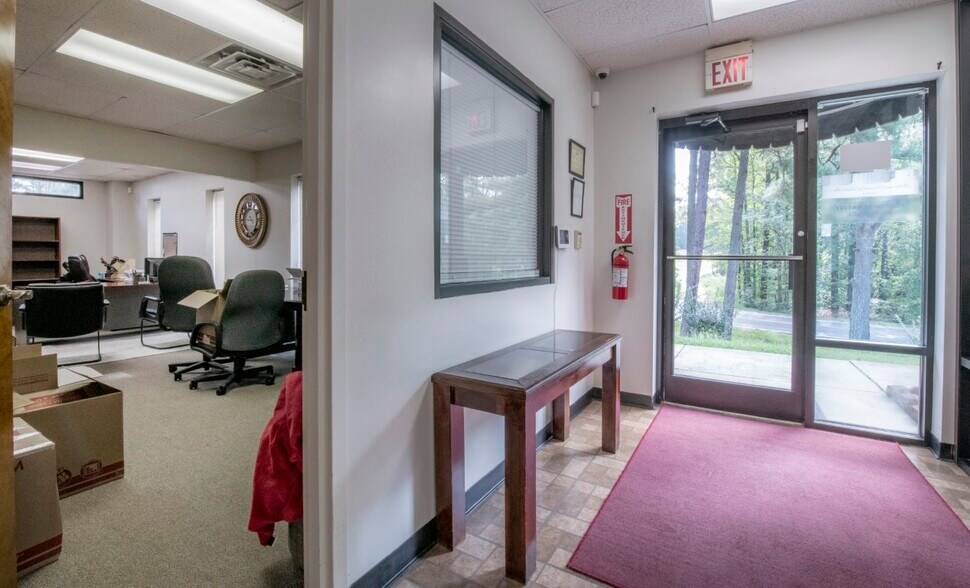 More Photos Of 950 Mack Todd Rd, Zebulon Light Manufacturing For Sale