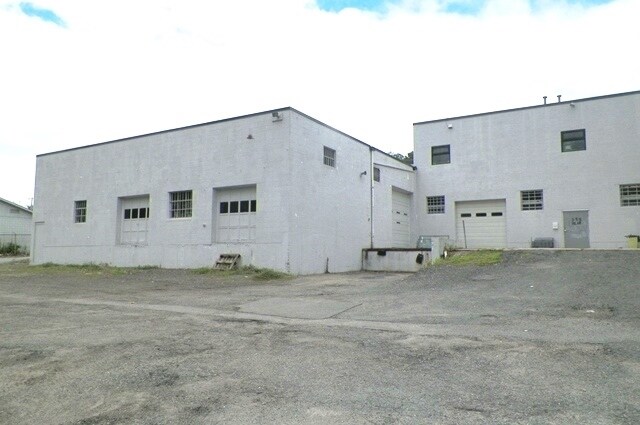 More Photos Of 555 Atwood Ave, Cranston Unknown For Sale
