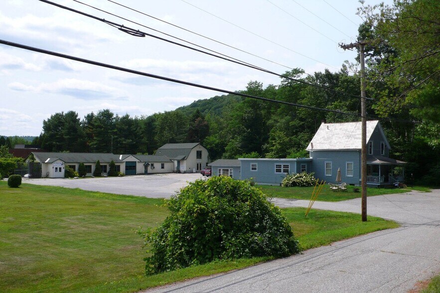 Primary Photo Of 72-74 Black Mountain Rd, Brattleboro Showroom For Lease