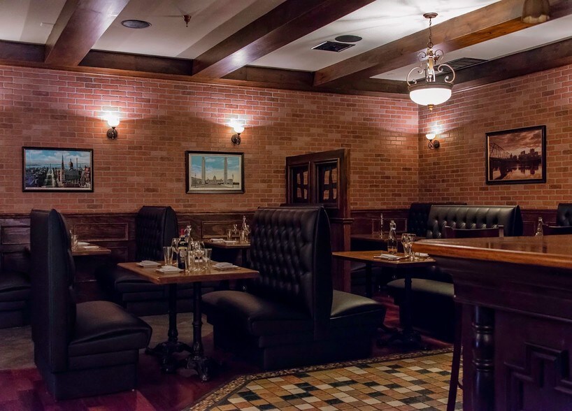 More Photos Of 310 N 2nd St, Harrisburg Restaurant For Sale