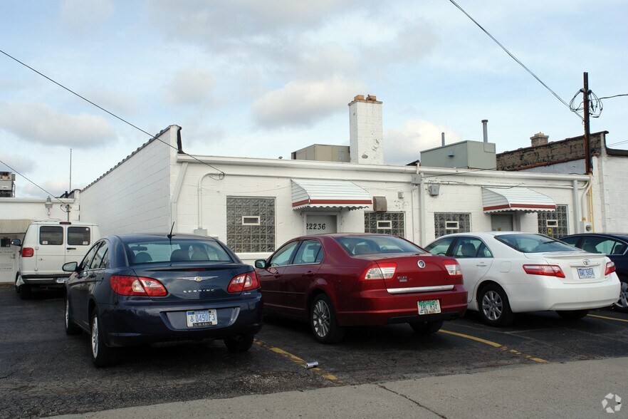 More Photos Of 22236-22240 Gratiot Ave, Eastpointe Storefront Retail Office For Sale