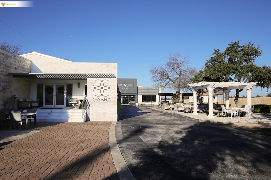 More Photos Of 9900 N Ranch Road 620, Austin General Retail For Sale