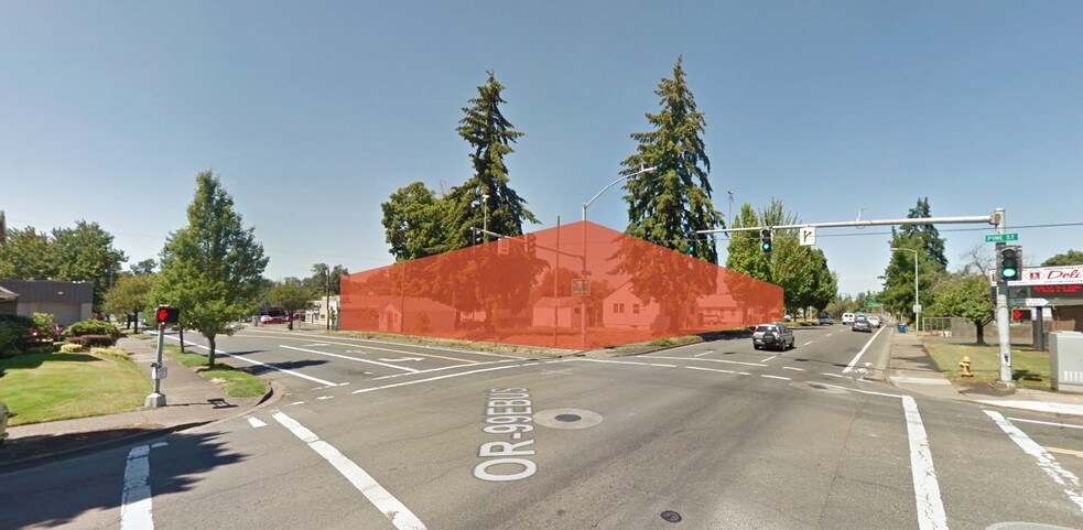 More Photos Of 2355 Liberty St NE, Salem Storefront Retail Office For Lease