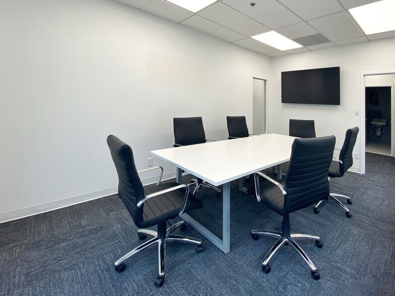 More Photos Of 299 Glenwood Ave, Bloomfield Coworking Space