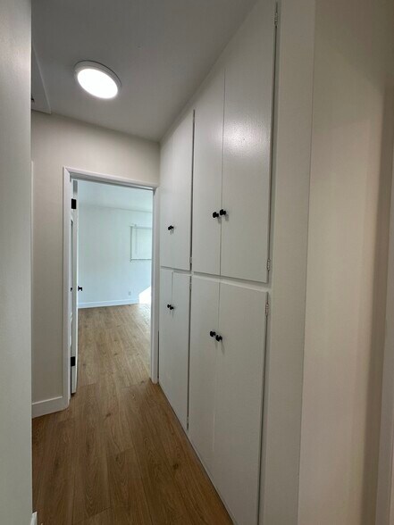 More Photos Of 2226 Voorhees Ave, Redondo Beach Apartments For Sale