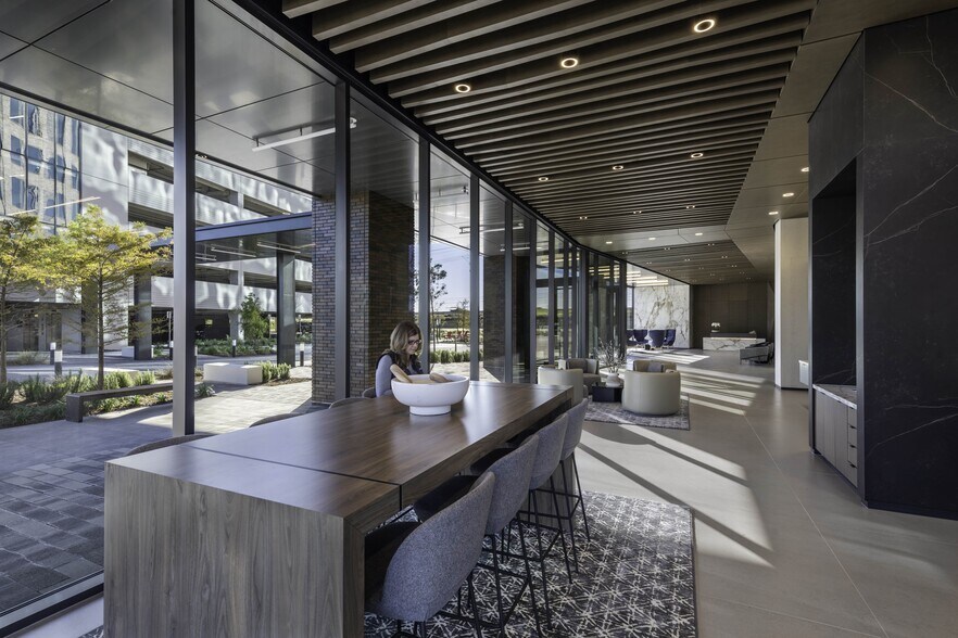 More Photos Of 7300 SH 121 SB, McKinney Office For Lease