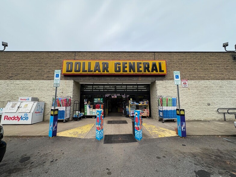 More Photos Of 118 Drugstore Rd, Cliffside Freestanding For Sale