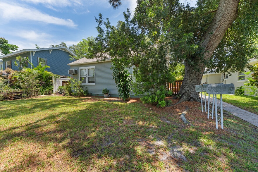 More Photos Of 240 20th Ave, Saint Petersburg Apartments For Sale