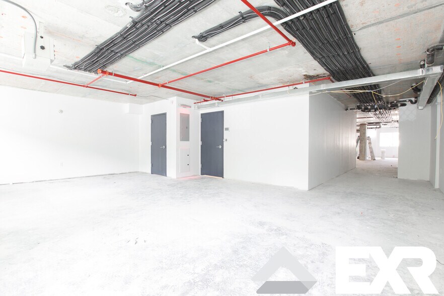 More Photos Of 11 Weirfield St, Brooklyn Apartments For Lease