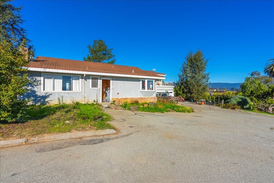 More Photos Of 371 Calabasas Rd, Watsonville Land For Sale