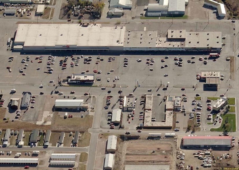 More Photos Of 1111 E North St, Rapid City Unknown For Lease