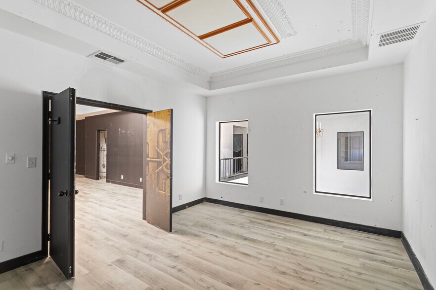 More Photos Of 23104 S Normandie Ave, Torrance Warehouse For Lease