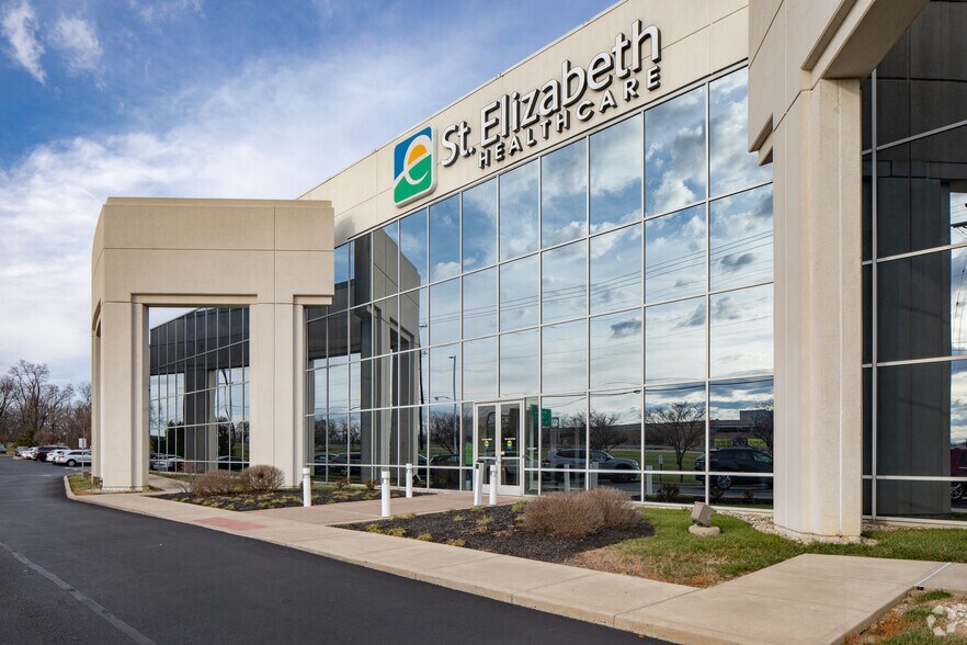 More Photos Of 1360 Dolwick Dr, Erlanger Office For Lease