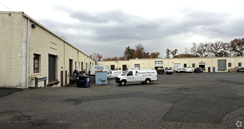 More Photos Of 13 Merry Ln, East Hanover Warehouse For Lease