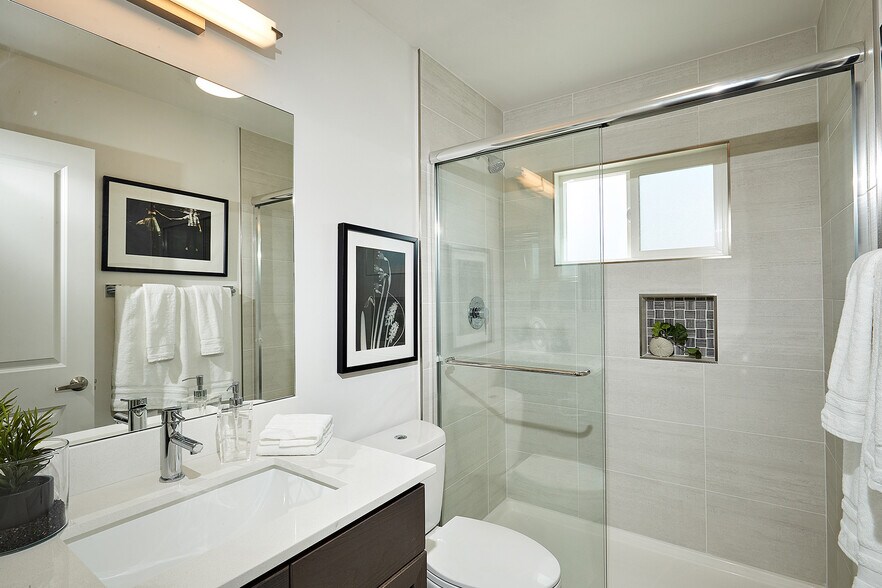 More Photos Of 4657 Felton St, San Diego Apartments For Sale