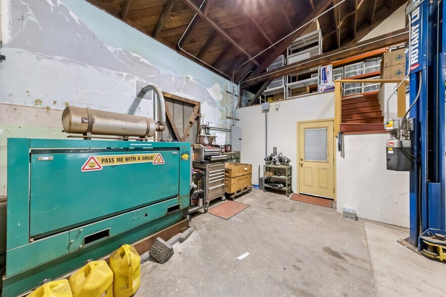 More Photos Of 17481 Highway 50, Twin Bridges General Retail For Sale