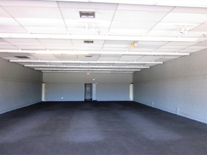 More Photos Of 58412-58480 Plaquemine St, Plaquemine General Retail For Sale