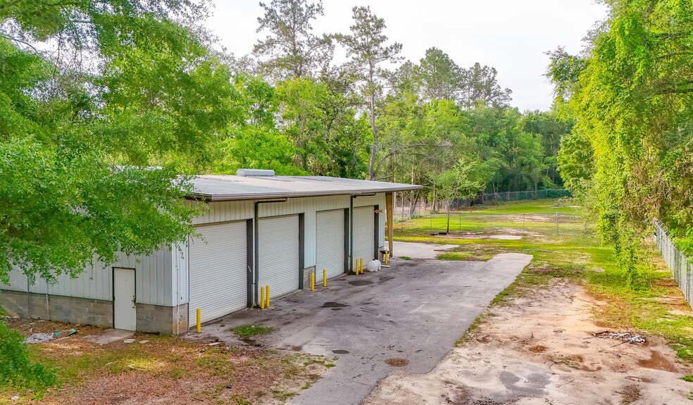 Primary Photo Of 4863 Gum Rd, Tallahassee Warehouse For Lease