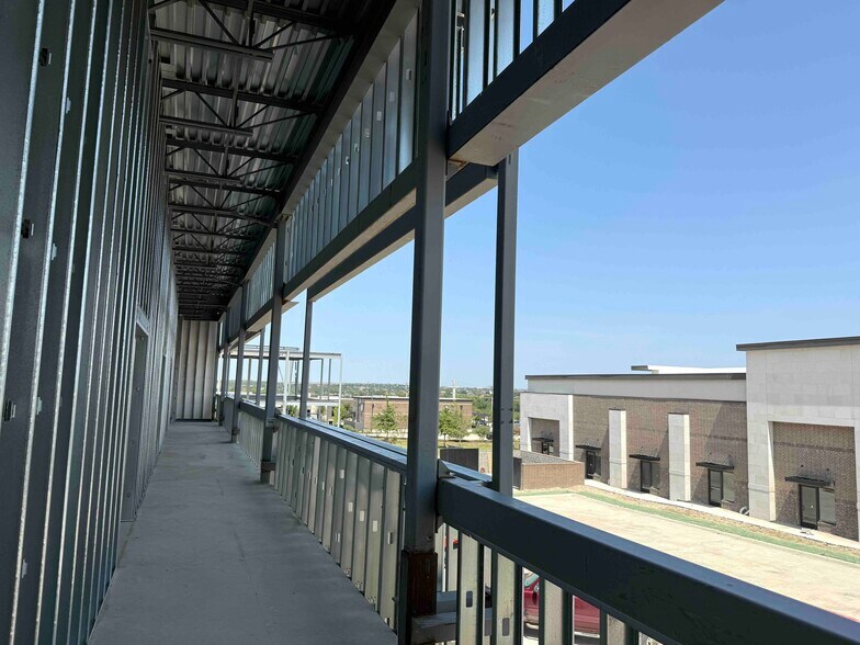 More Photos Of 11005 Preston Road, Frisco Medical For Sale