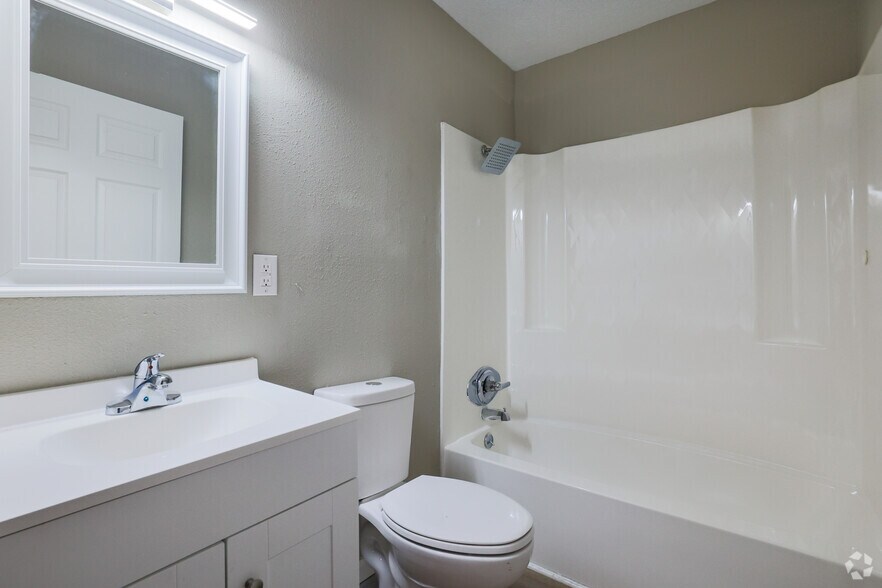 More Photos Of 425 W Taft St, Wichita Apartments For Sale