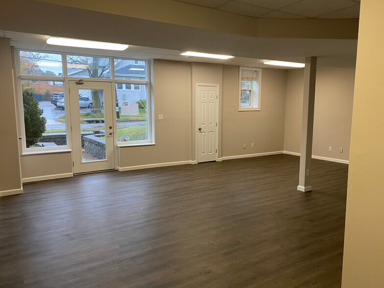 More Photos Of 1530 S Big Bend Blvd, Richmond Heights Loft Creative Space For Lease