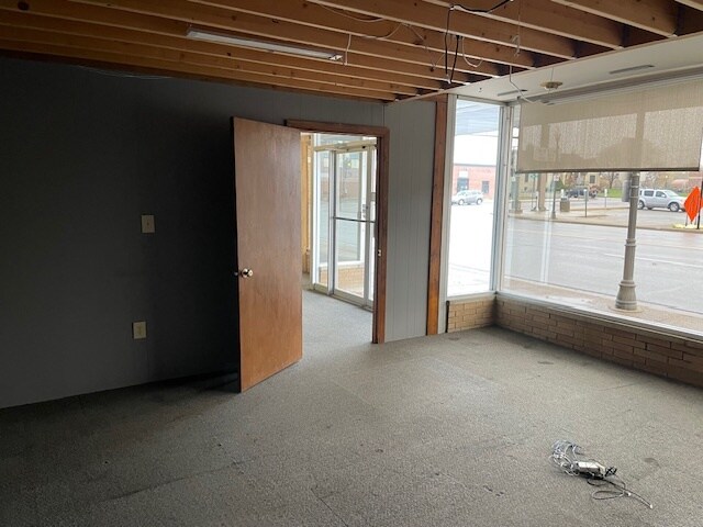 More Photos Of 113 Main St S, Stewartville Storefront For Lease