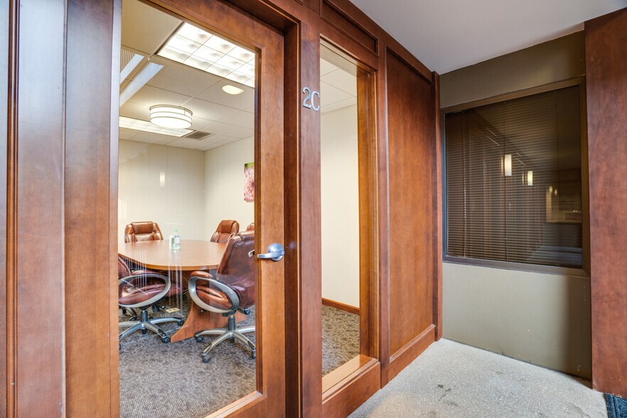 More Photos Of 705 S 9th St, Tacoma Office For Lease