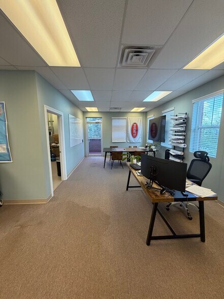 More Photos Of 3405 Salterbeck Ct, Mount Pleasant Medical For Sale