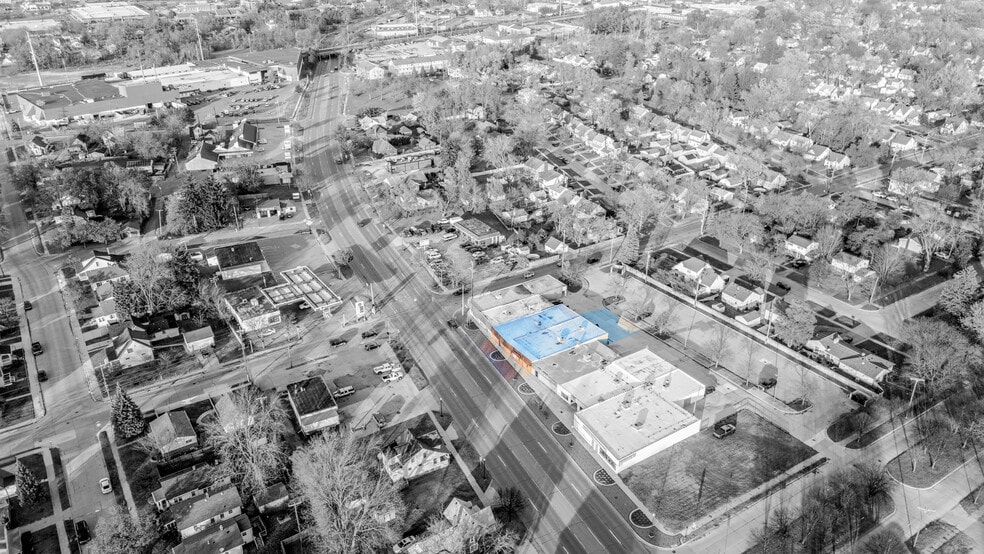 More Photos Of 4615-4621 S Wayne Rd, Wayne Storefront For Sale