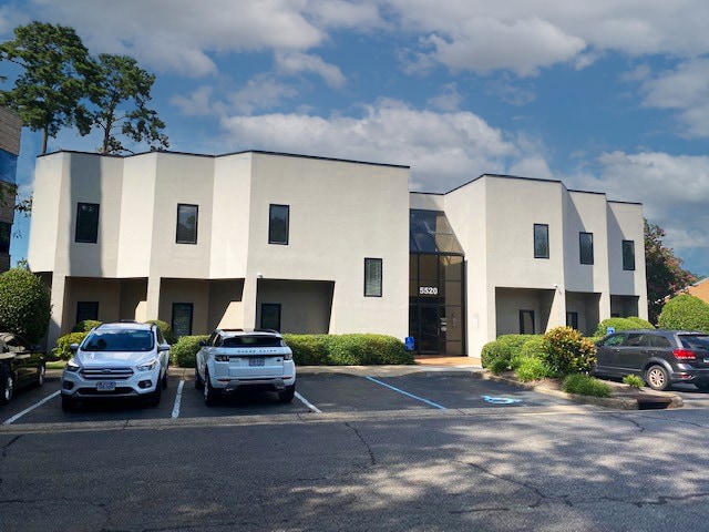Primary Photo Of 5520 Greenwich Rd, Virginia Beach Office For Lease