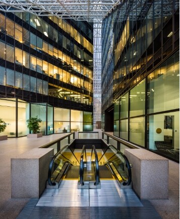 More Photos Of 711 Louisiana St, Houston Office For Lease