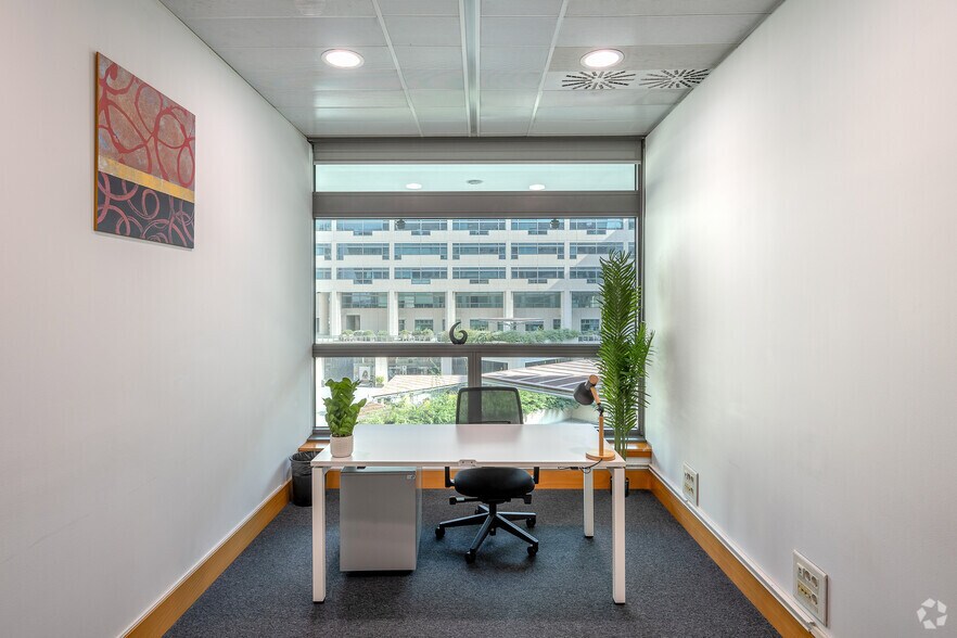 More Photos Of 1 Moll de Barcelona, Barcelona Coworking Space