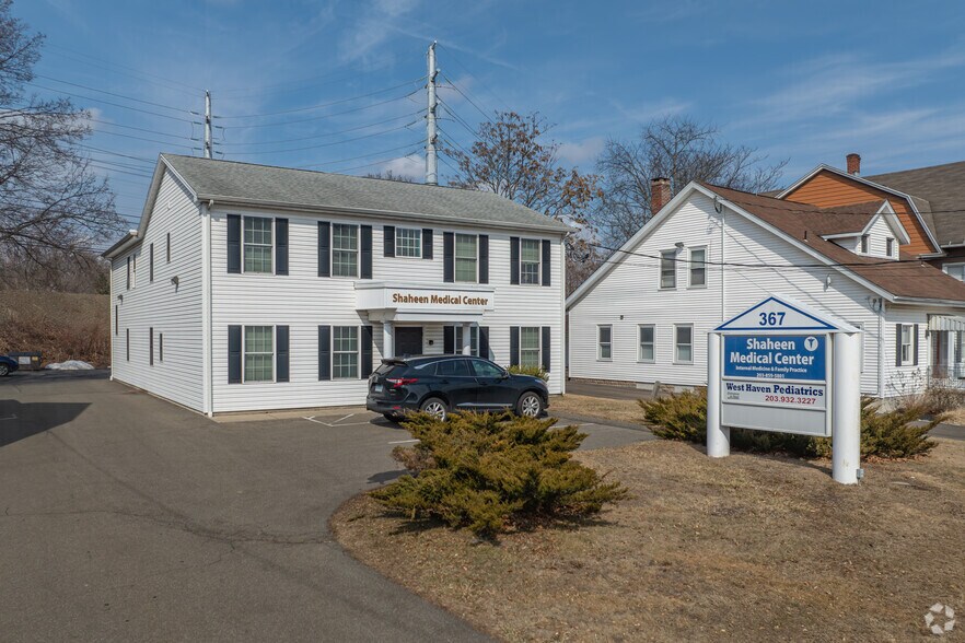 Primary Photo Of 367 Elm St, West Haven Office For Sale